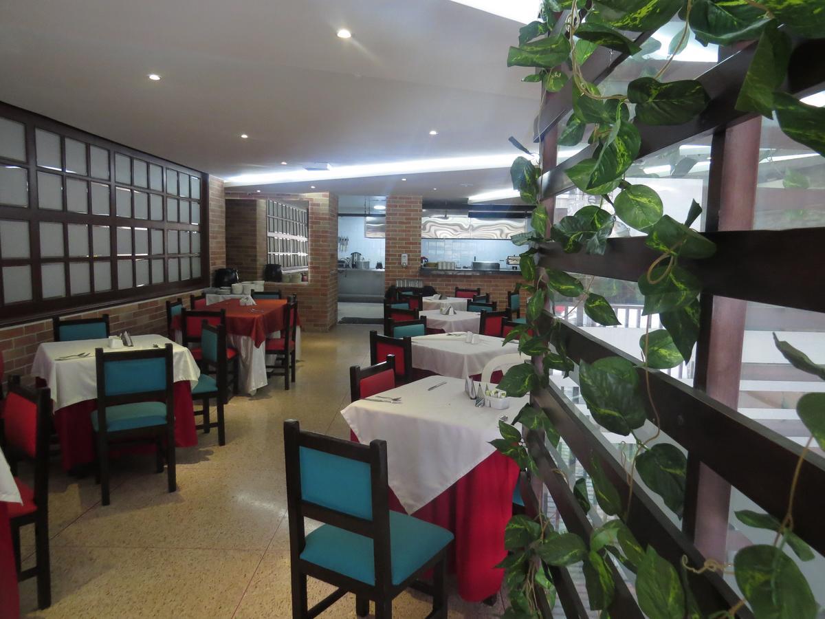 Hotel Leon Dorado Bucaramanga Eksteriør billede
